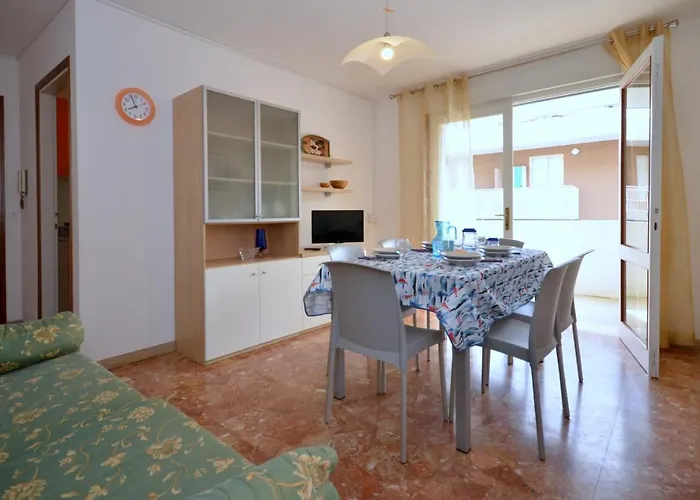 Cocai, Acquaverde Apartment